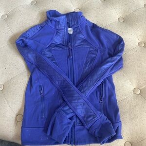 Ivivva girls athletic jacket size 6